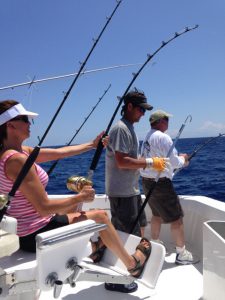 Fishing From Fighting Chair and Gearing up to Gaff